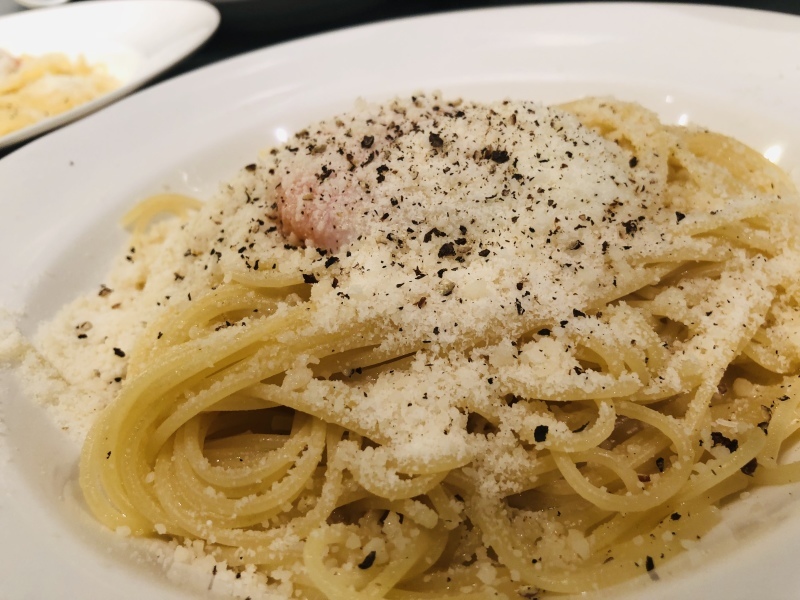 カチョ・エ・ぺぺ 半熟玉子のせ&10月23日(火)のランチメニュー_d0243849_14385275.jpeg