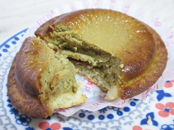 BAKE CHEESE TART(ベイク チーズタルト)池袋店_c0152767_21590924.jpg