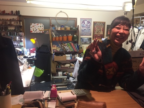 犬の散歩_c0195272_15024776.jpeg