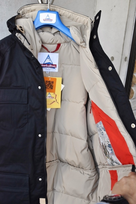 寒くなりまして。。。既に・・・ HOLUBAR DEER HUNTER JACKET_d0152280_10255384.jpg