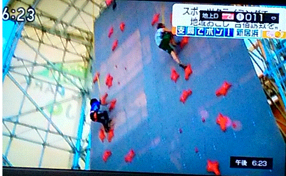 f0231709_22153113.gif