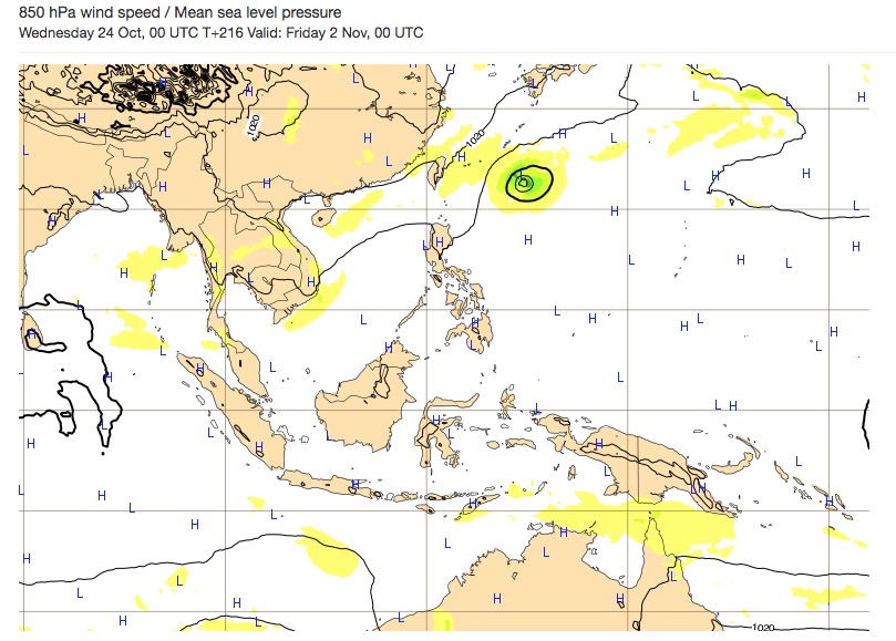 台風26号、発達しながら、フィリピン沖まで進みます。_c0098020_16352559.jpg