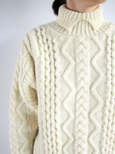 unfil　french merino cable-knit sweater / natural_b0139281_1334529.jpg
