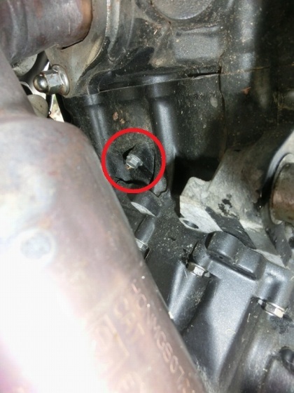 NC700Sのエンジン冷却水（クーラント）を交換_e0045768_22103942.jpg