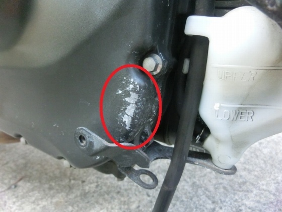 NC700Sのエンジン冷却水（クーラント）を交換_e0045768_22481095.jpg