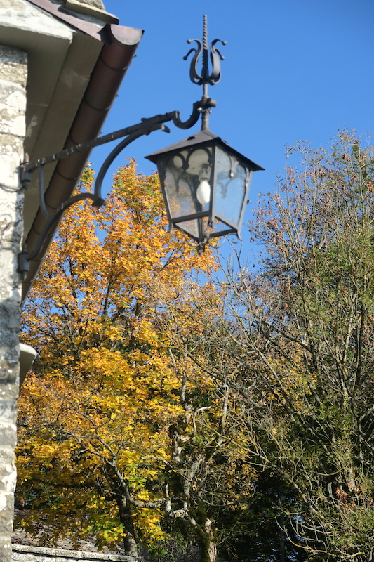 秋色出会いに聖なる森へ、ラヴェルナ修道院_f0234936_612933.jpg