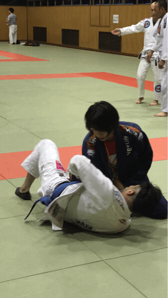 満月_a0122144_15542046.gif