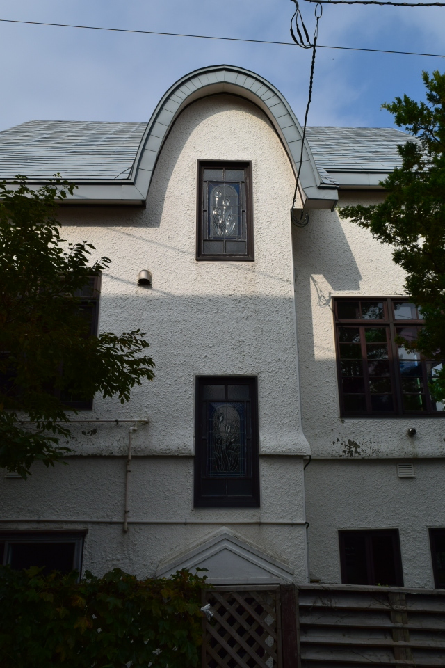 函館元町の函館パターテ、旧岡本栄三郎邸(函館の建築再見)_f0142606_08162704.jpg