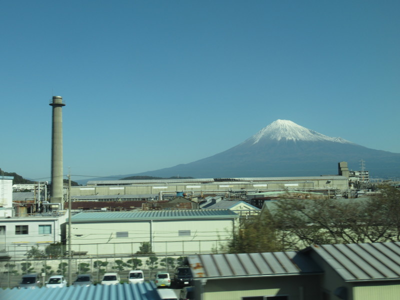 新幹線から富士山_e0048413_22250520.jpg
