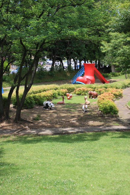 ■赤いブーツ「粕川公園」公園遊具（群馬県）その1_f0395158_01373730.jpg