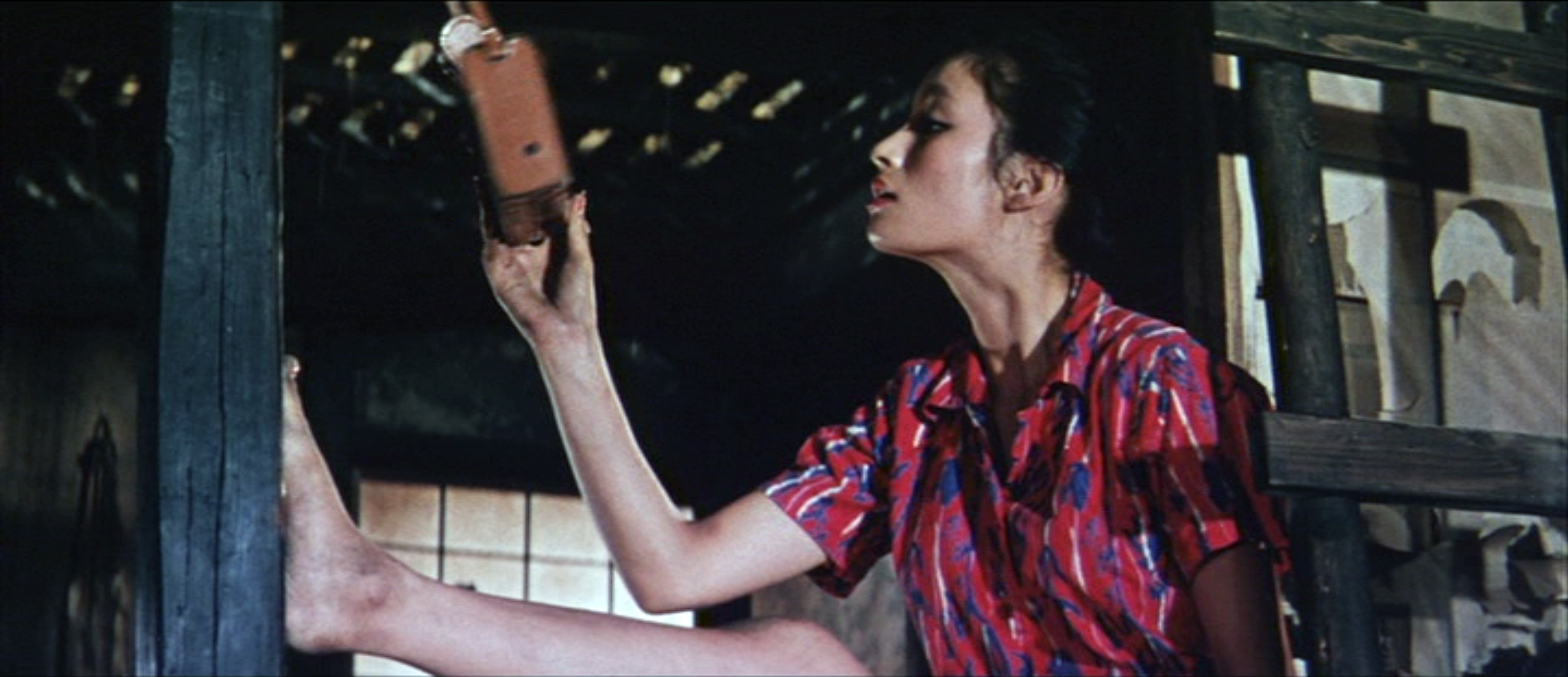 江波杏子（Kyoko Enami）「足にさわった女」（1960）遅ればせながら其の弐_e0042361_21012709.jpg