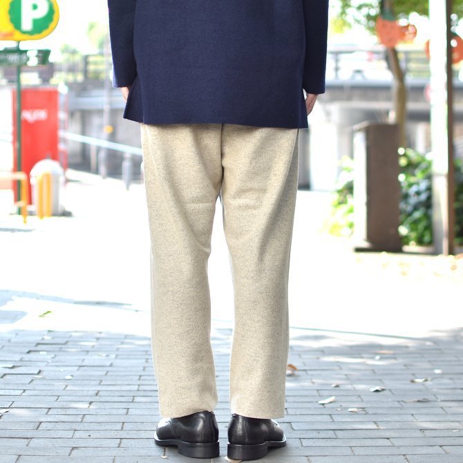 EEL products(イ―ルプロダクツ)/ フリーカットパンツ _d0158579_18425483.jpg