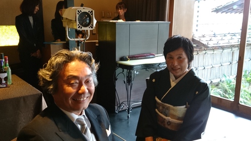 「東悟の結婚式、ご両親の努力」_a0075684_16234255.jpg