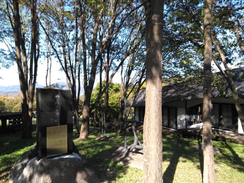 「檻の会」10月例会の報告 Kukai d\'octobre au memorial Ori no haikukan_e0375210_23073529.jpg