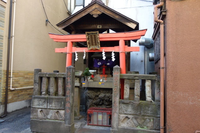 d0370737_20123393.jpeg