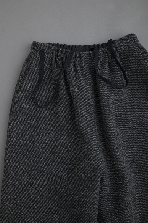 ゴーシュ チェビオットツイル ワイドパンツ : un.regard.moderne ゴーシュ チェビオットツイル ワイドパンツ : un.regard.moderne
