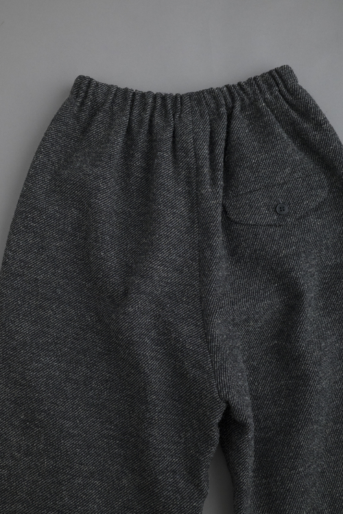 ゴーシュ チェビオットツイル ワイドパンツ : un.regard.moderne ゴーシュ チェビオットツイル ワイドパンツ : un.regard.moderne