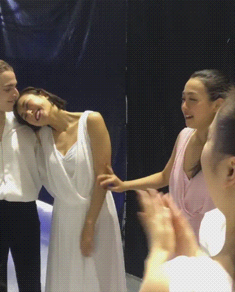 e0199691_00303317.gif