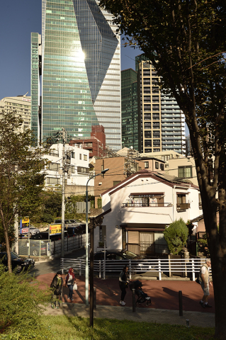 『Roppongi』2018 autumn_f0089391_15381918.jpg