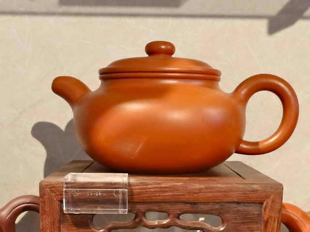 朱泥 急須 唐物 老一厂 茶道 中国 大紅袍 朱泥 急須 唐物 老一厂 茶道 中国 大紅袍 跟大家介绍一下，