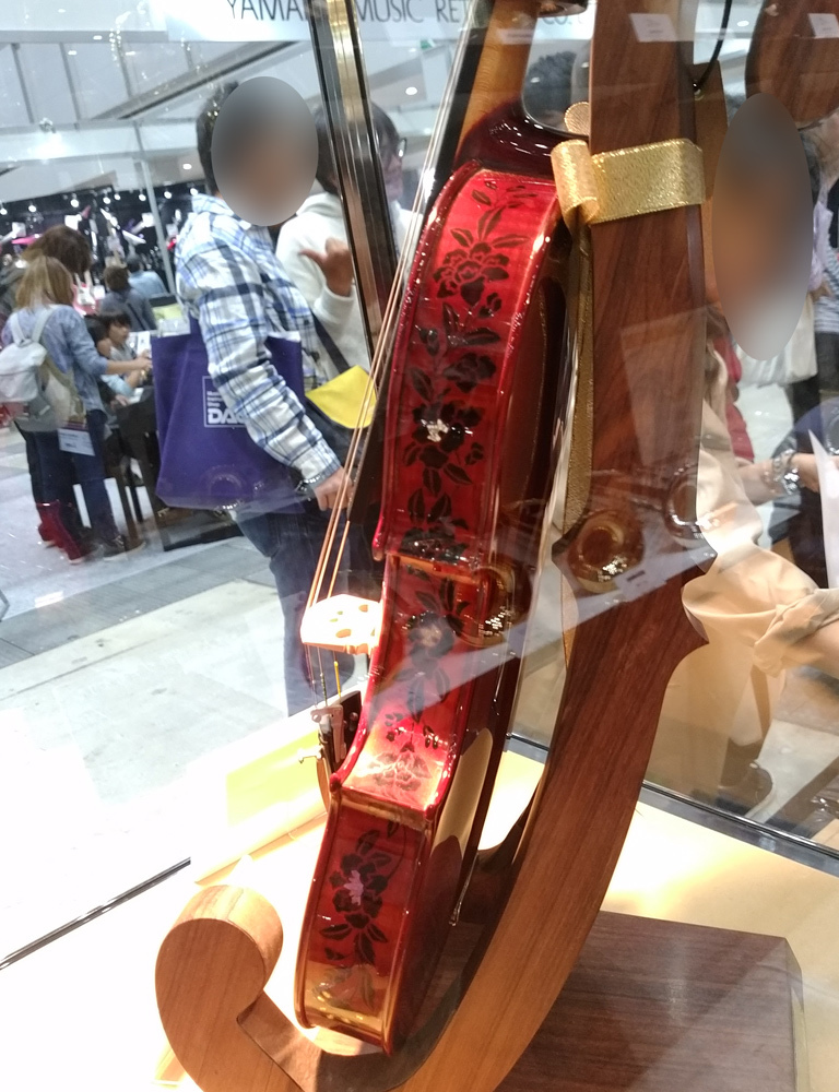 作り手のやる気とかが伝わってきた2018楽器フェアとか。_d0130115_16431791.jpg