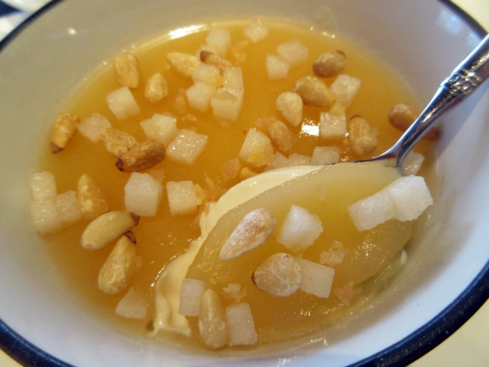【Cafe Troisgros】美味しいランチ【小田急新宿本店】パンとデリ_b0009849_1620552.jpg