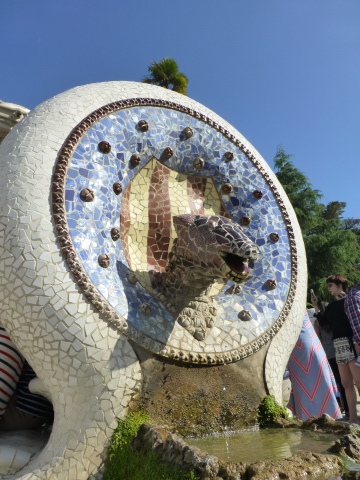 スペイン旅行記6日目 【バルセロナーグエル公園】_e0237625_17105960.jpg