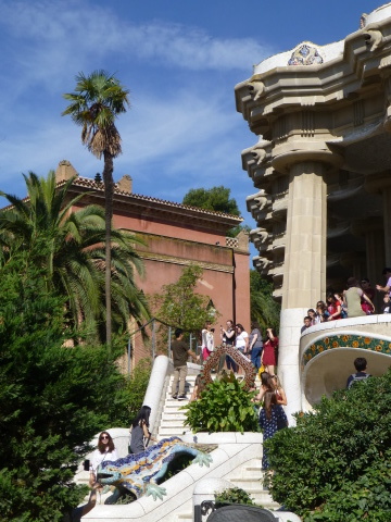 スペイン旅行記6日目 【バルセロナーグエル公園】_e0237625_17114712.jpg