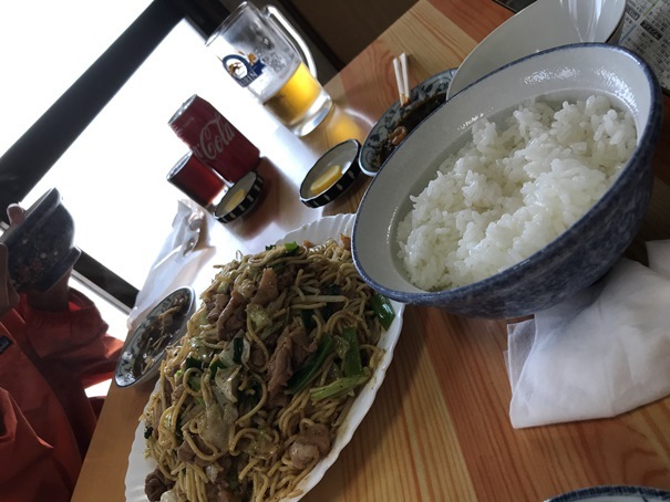 秋の日本海は、紅葉、温泉、カニ、ホルモンそばと波が楽しめる。_f0009169_08123335.jpg
