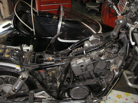 NV750+コミヤマ 軽整備と継続検査_e0218639_09532452.jpg