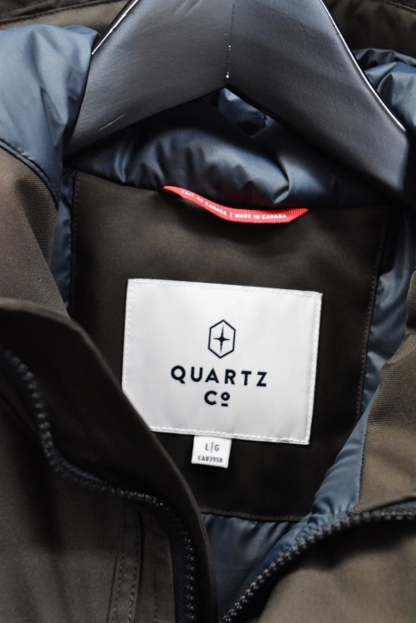 注目ダウン QUARTZ MADE IN CANADA_d0152280_22441463.jpg