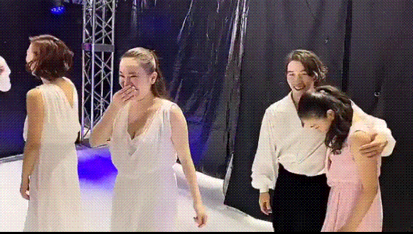 e0199691_23480845.gif
