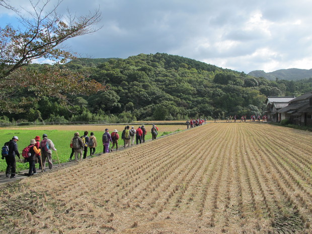 千燈寺奥ノ院御開帳と1300年記念コンサート　　2018.10.27（土）_a0166196_1017445.jpg