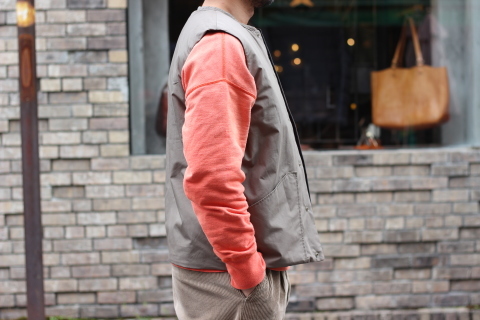 「orSLow」上質な素材で作られた\"COTTON SHELL VEST\"ご紹介_f0191324_08283034.jpg