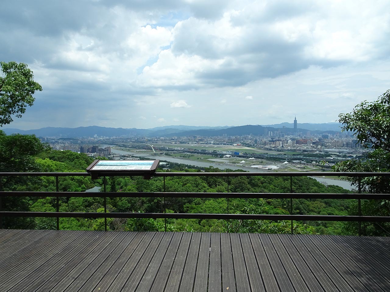 b0315809_22204989.jpg