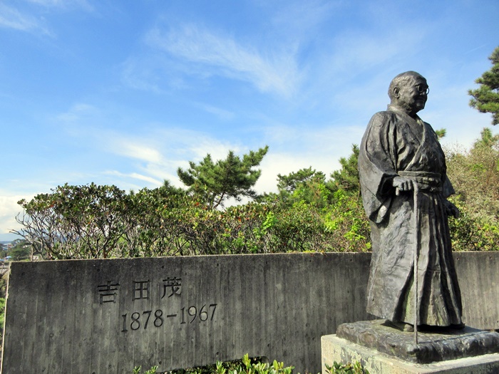 【旧吉田茂邸】バカヤローズティー【大磯城山公園】_b0009849_16133989.jpg