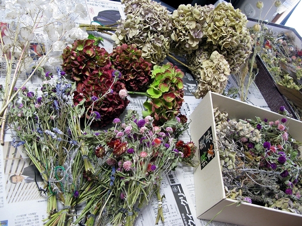 秋色紫陽花 西安でリース作りました_f0129726_19324100.jpg
