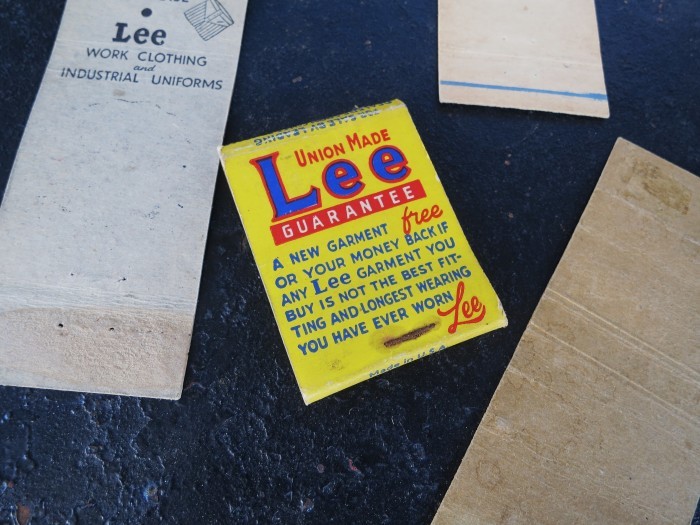 Vintage Lee advertising matchbook cover_e0187362_19202860.jpg