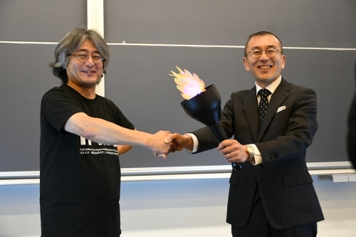 Kavli IPMU 機構長になりました_c0194469_01485211.jpg