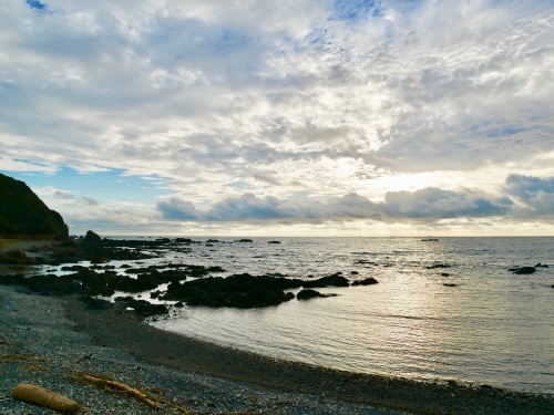 朝日を浴びに荒船海岸まで_f0054677_09152085.jpeg