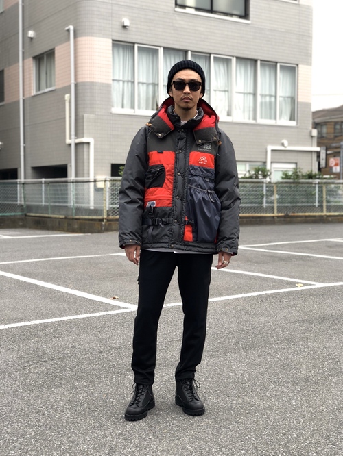 CDG JUNYA MAN x North Faceのダブルネーム　ダウンベスト