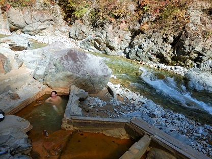秘湯 赤湯に誘われて_e0077899_9211070.jpg