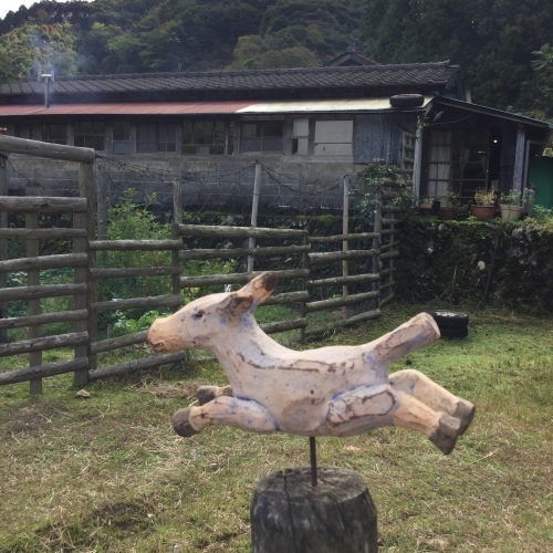 b0195100_16451812.jpeg