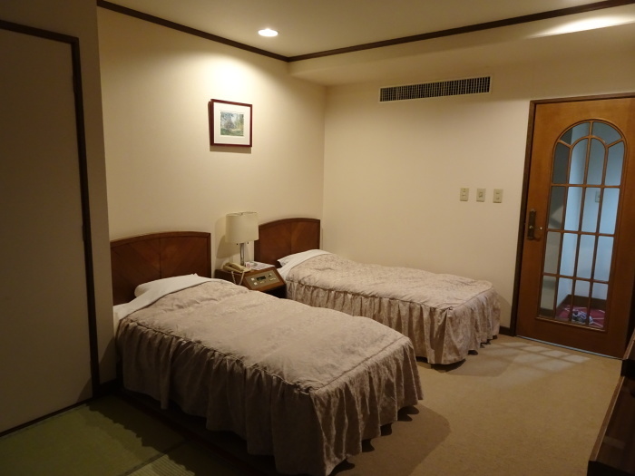 奥白馬のホテル・・・(3933)_e0349324_07502196.jpg