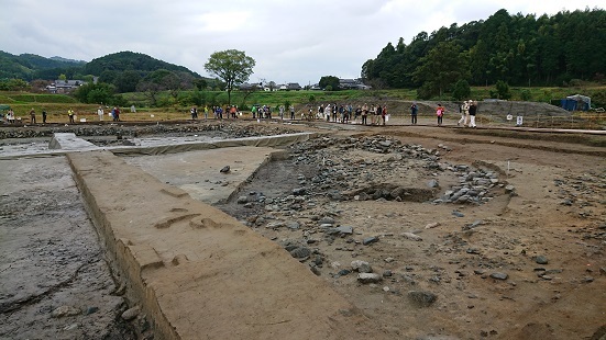 f0000521_16041560.jpg