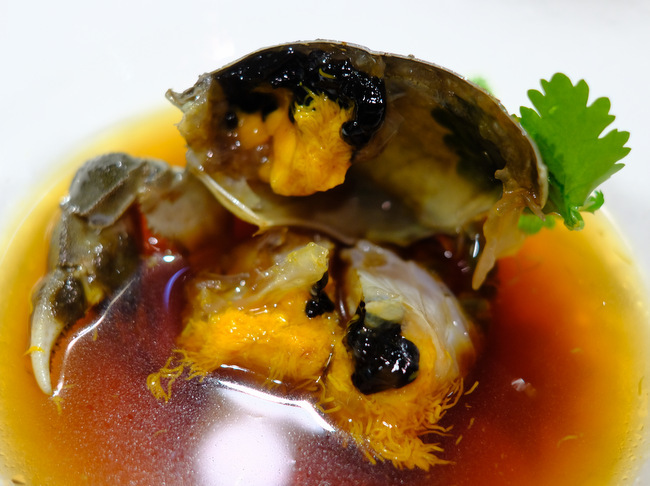 「恵比寿　マサズキッチン　上海蟹とふかひれと松茸が入るコース」_a0000029_18214802.jpg