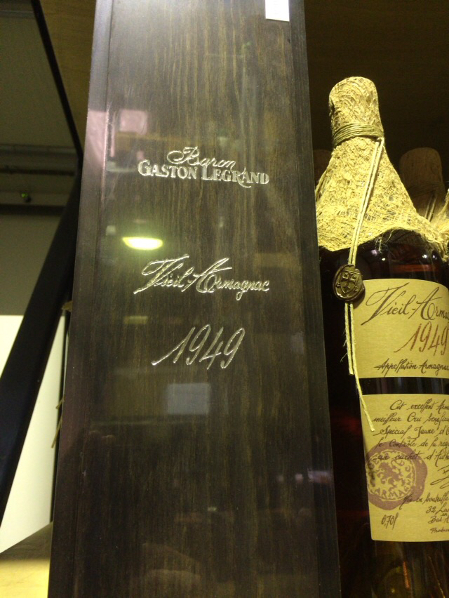 Armagnac Baron Gaston.Legrand 1983 : BAR DORAS Door of Riverside Armagnac Baron Gaston.Legrand 1983 : BAR DORAS Door of Riverside