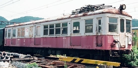 近江鉄道 モユニ11_e0030537_22183798.jpg