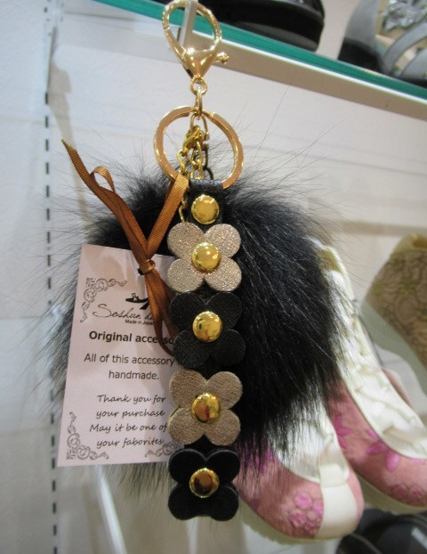 f0236260_02070874.jpg