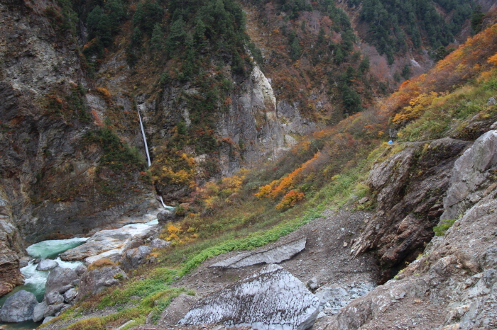 f0223068_12384913.jpg